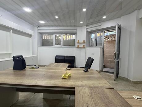 2 otaqlı ofis - 8 Noyabr m. - 40 m²