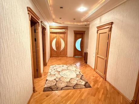 Elan №6215572 - Bakı, Nərimanov r., 3 otaqlı, 135 m², 16/18 mərtəbə