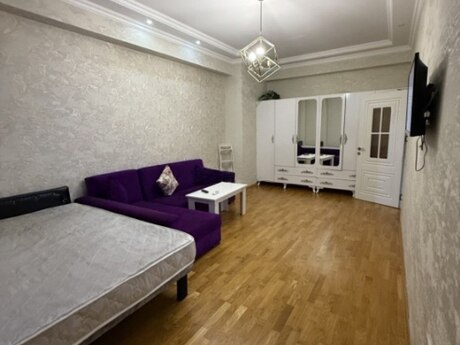 Azadlıq Prospektidə 1 otaqlı yeni tikili mənzil kirayə verilir, 55 m², 750 AZN/ay, şəkil 2 / 8