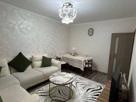 Elan №6215609 - Bakı, Bakıxanov q., 2 otaqlı, 50 m², 1/5 mərtəbə