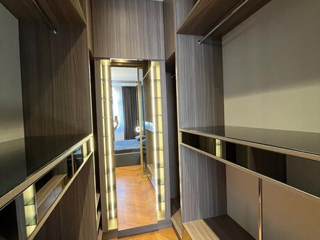 Kirayə 3 otaqlı mənzil, 100 m², 8 Noyabr: 1 400 ₼/ay 4