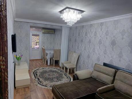 Elan №6215783 - Bakı, Elmlər Akademiyası m., 2 otaqlı, 60 m², 2/5 mərtəbə