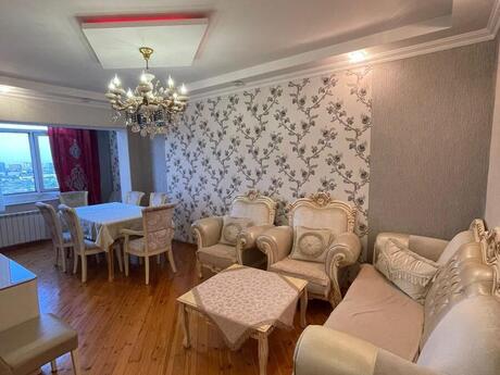 Elan №6215955 - Bakı, 8 Noyabr m., 3 otaqlı, 70 m², 9/9 mərtəbə