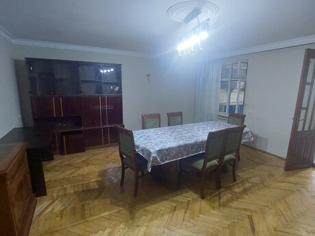 3 otaqlı köhnə tikili - Nəriman Nərimanov m. - 100 m²