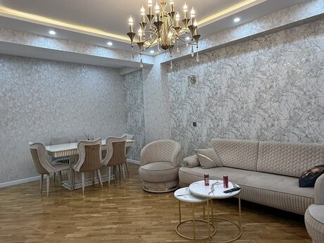 3-комн. новостройка - м. Шах Исмаил Хатаи - 120 м²