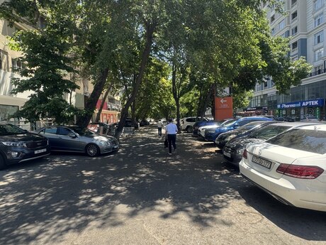 3 otaqlı köhnə tikili - Nəsimi r. - 80 m²