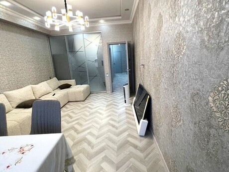 3 otaqlı mənzil, 100 m², 28 May: 365 000 ₼ 3