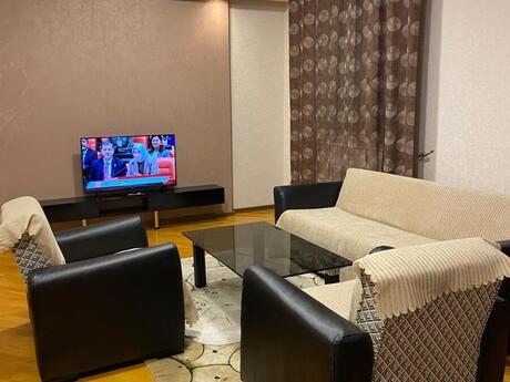 Elan №6216502 - Bakı, 8 Noyabr m., 2 otaqlı, 91 m², 15/17 mərtəbə