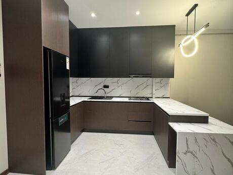 2-комн. новостройка - Насиминский р. - 60 м²