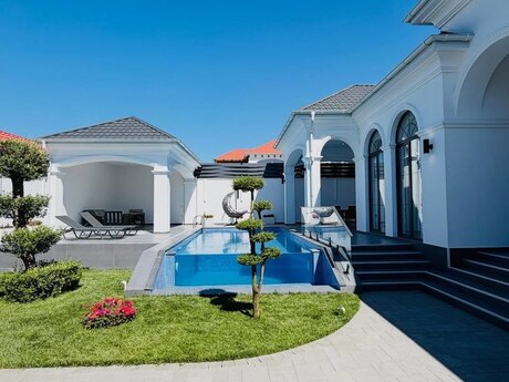4-комн. дом/дача - пос. Мардакан - 250 м²