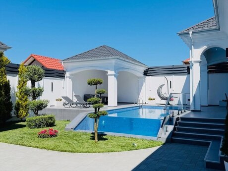 4-комн. дом/дача - пос. Мардакан - 250 м²