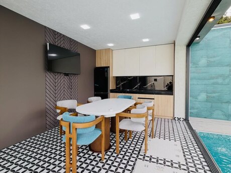 4-комн. дом/дача - пос. Мардакан - 250 м²