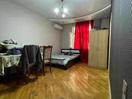 Объявление №6217290 - Баку, м. 20 января, 2-комн., 50 м², 2/5 этаж