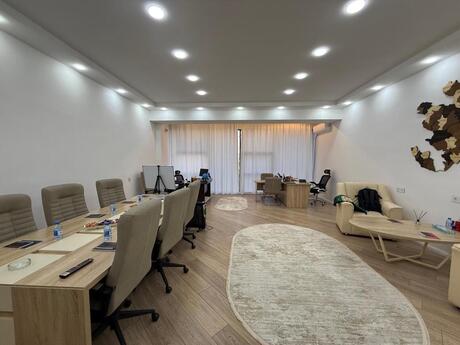 Obyekt - Şah İsmayıl Xətai m. - 70 m²