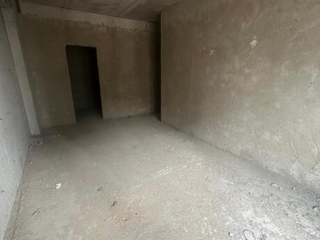 3-комн. новостройка - м. Нариман Нариманов - 143 м²