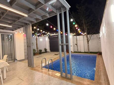 4 otaqlı həyət evi/bağ evi - Xəzər r. - 200 m²