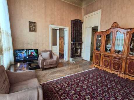 Obyekt - Sahil m. - 160 m²