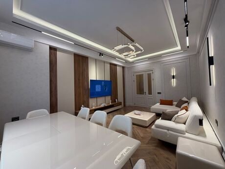 3 otaqlı mənzil, 120 m², Elmlər Akademiyası: 650 000 ₼ 3