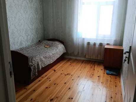2 otaqlı həyət evi/bağ evi - Zabrat q. - 52 m²