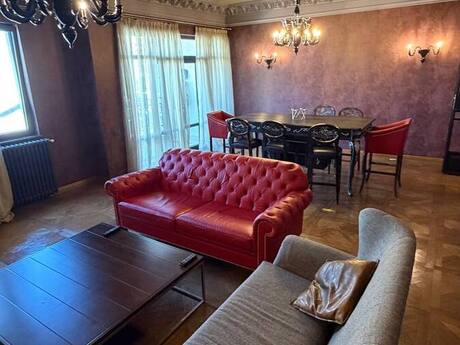 Elan №6217005 - Bakı, Nizami m., 3 otaqlı, 230 m², 1/14 mərtəbə