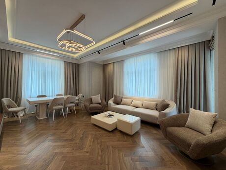 Elan №6217041 - Bakı, Elmlər Akademiyası m., 4 otaqlı, 166 m², 11/17 mərtəbə