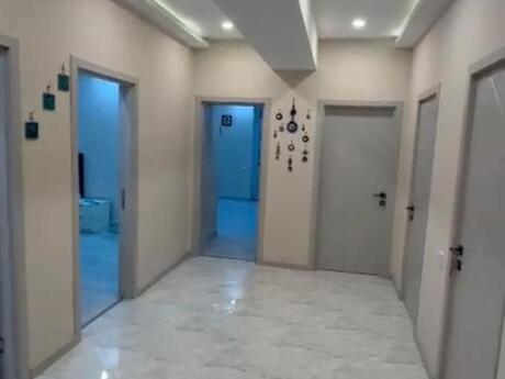 3 otaqlı mənzil, 126 m², İnşaatçılar: 230 000 ₼ 2