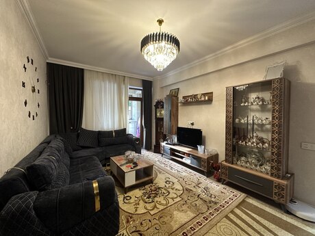 Elan №6217146 - Bakı, Suraxanı r., 3 otaqlı, 82 m², 2/17 mərtəbə