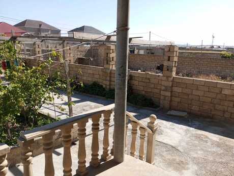 6 otaqlı həyət evi/bağ evi - Sumqayıt - 240 m²