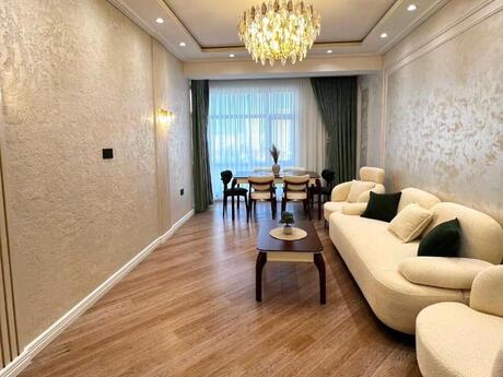 Elan №6217423 - Bakı, Elmlər Akademiyası m., 2 otaqlı, 80 m², 6/13 mərtəbə