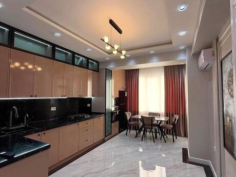 28 Mayda 3 otaqlı yeni tikili mənzil kirayə verilir, 134 m², 1 400 AZN/ay, şəkil 3 / 11
