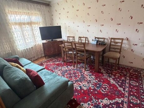 Elan №6217388 - Bakı, Yeni Günəşli q., 5 otaqlı, 105 m², 8/9 mərtəbə
