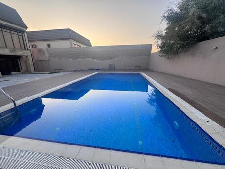 6 otaqlı həyət evi/bağ evi - Nardaran q. - 250 m²