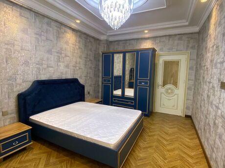 2 otaqlı yeni tikili - Bakıxanov q. - 116 m²