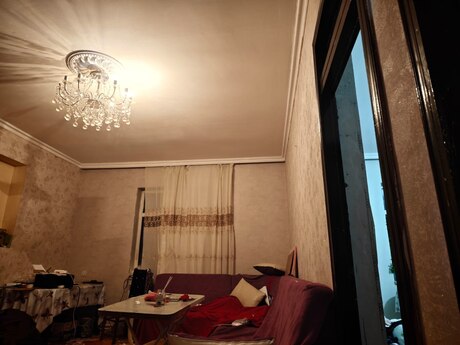 6 otaqlı həyət evi/bağ evi - Binəqədi r. - 120 m²
