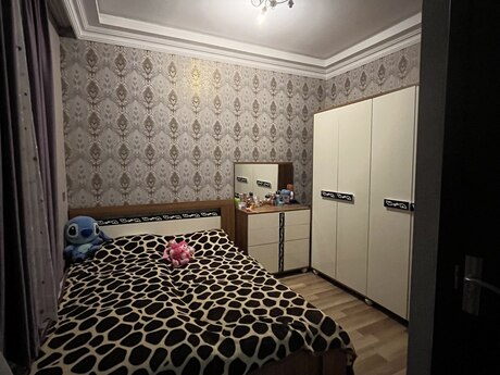 3-комн. новостройка - м. Иншаатчылар - 80 м²