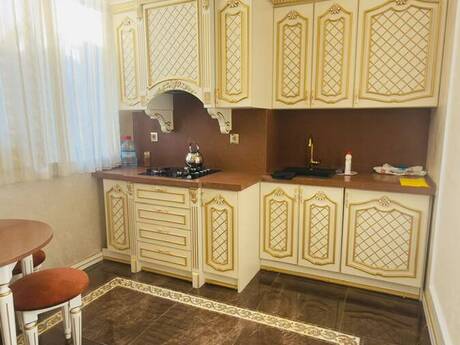3-комн. новостройка - м. Нариман Нариманов - 400 м²