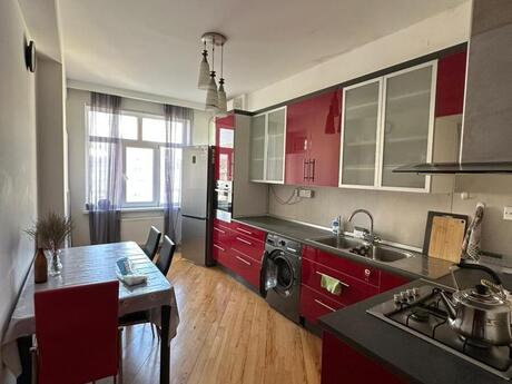 Elan №6217932 - Bakı, Həzi Aslanov m., 3 otaqlı, 110 m², 7/16 mərtəbə