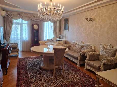 Şah İsmayıl Xətai m.