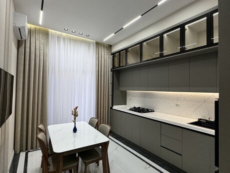 3 otaqlı mənzil, 135 m², Nizami: 650 000 ₼ 3