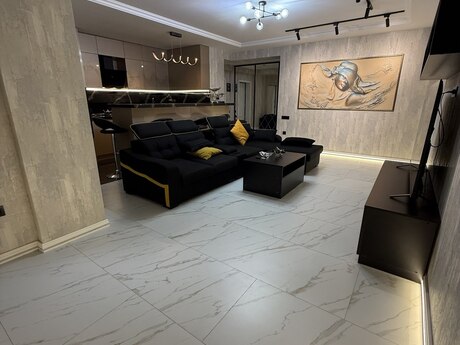 3 otaqlı mənzil, 110 m², Neftçilər: 220 000 ₼ 2
