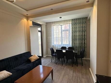 2-комнатная квартира, 65 м², 8 Noyabr: 245 000 ₼ 4