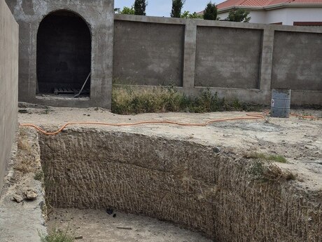 5 otaqlı həyət evi/bağ evi - Buzovna q. - 220 m²