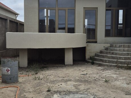 5 otaqlı həyət evi/bağ evi - Buzovna q. - 220 m²