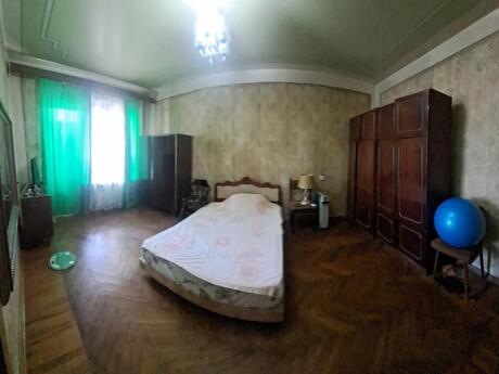 4 otaqlı köhnə tikili - Həzi Aslanov m. - 115 m²
