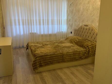 Kirayə 2 otaqlı mənzil, 70 m², 8 Noyabr: 1 000 ₼/ay 5