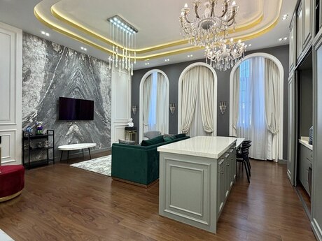 4-room apartment for rent, 150 m², Renessans Palace: 3 000 ₼/mo 3