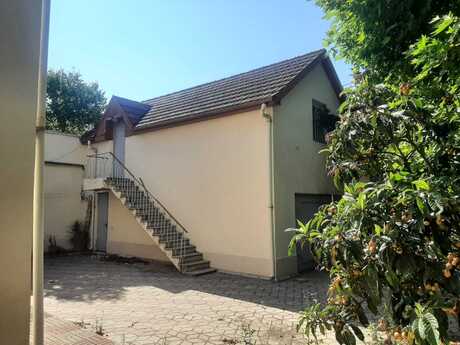 5 otaqlı həyət evi/bağ evi - Gənclik m. - 274 m²
