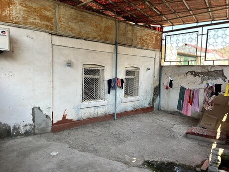 5 otaqlı həyət evi/bağ evi - Gəncə - 200 m²