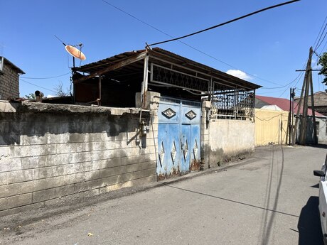 5 otaqlı həyət evi/bağ evi - Gəncə - 200 m²
