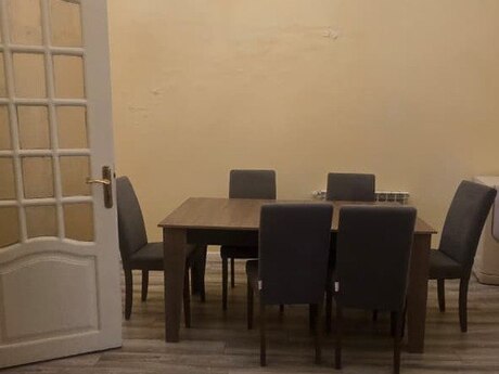 Объявление №6218865 - Баку, м. Ичеришехер, 3-комн., 100 м², 2/4 этаж